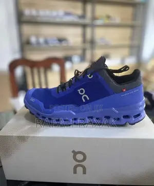 Men’S Classic Blue On Cloud Ultra 2 Running Sneakers