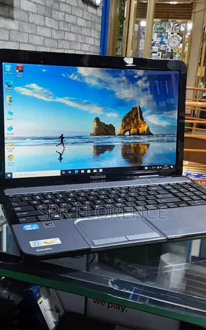 Laptop 8GB Intel Core I3 HDD 320GB