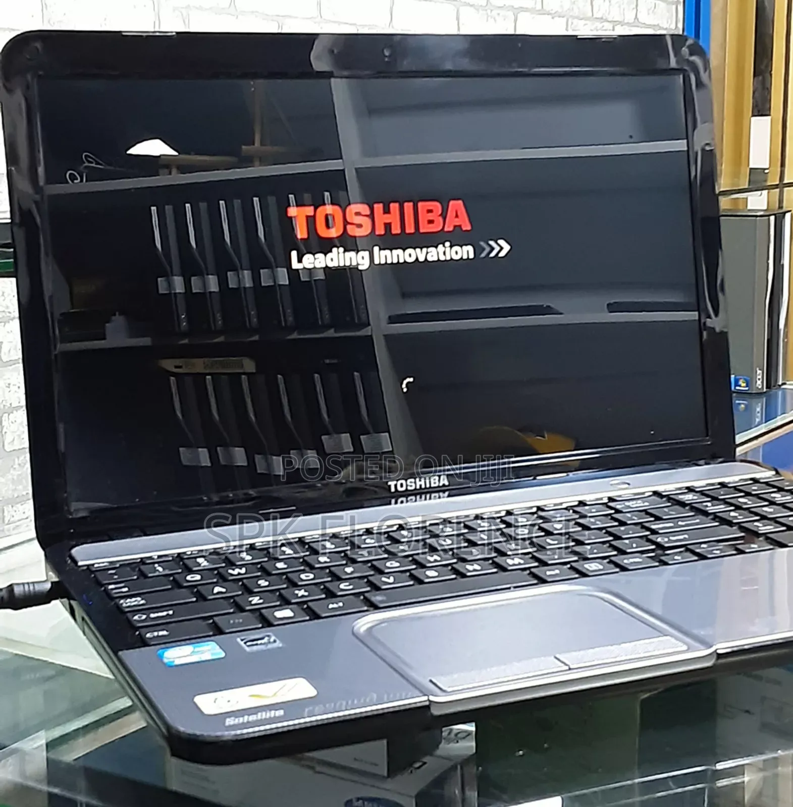 Laptop 8GB Intel Core I3 HDD 320GB