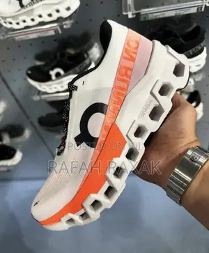 Men’S Cream/Orange On Cloudmonster 2 Trainer Running Sneaker