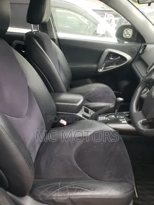 Toyota Vanguard 2012 Black