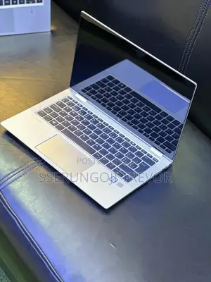 New Laptop HP EliteBook 840 G5 8GB Intel Core I5 SSD 256GB