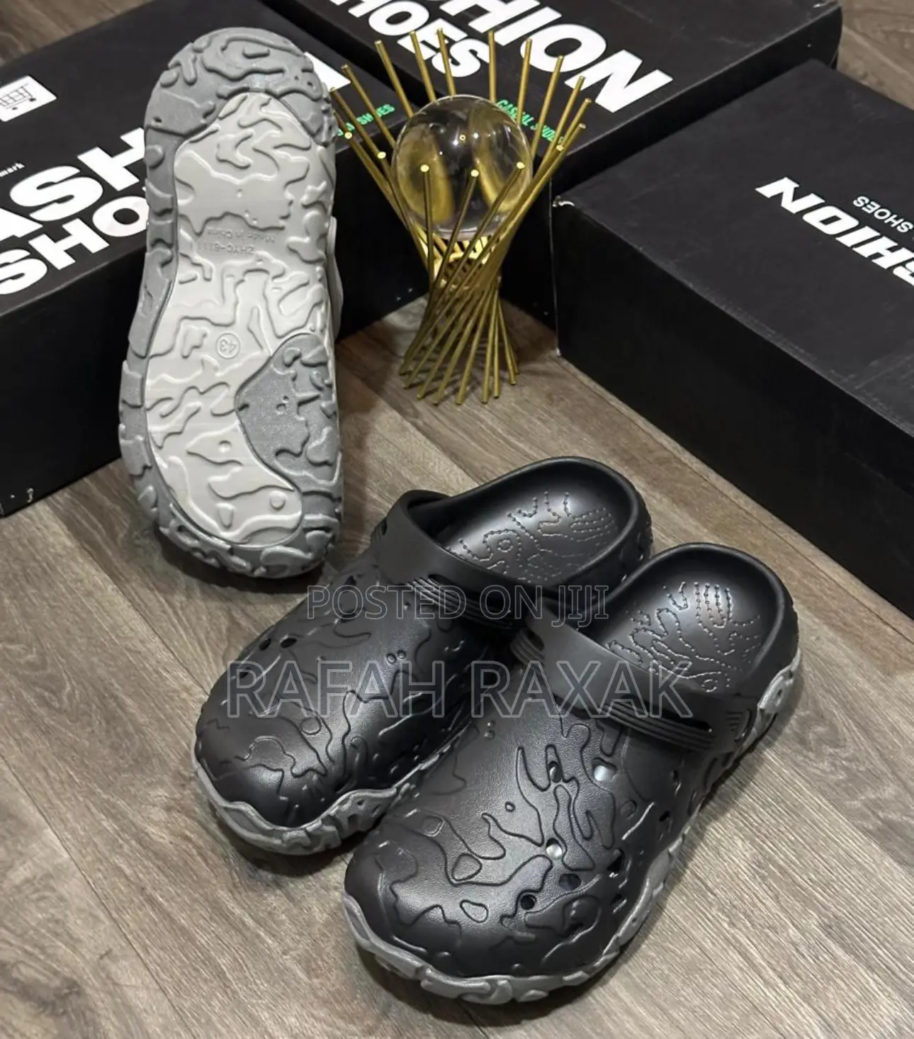 New Classic Black/Grey Rubber Crocs