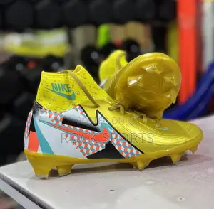 Football Shoes (Kids 36-40)