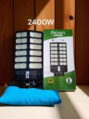 2400w Richui Solar Street Light