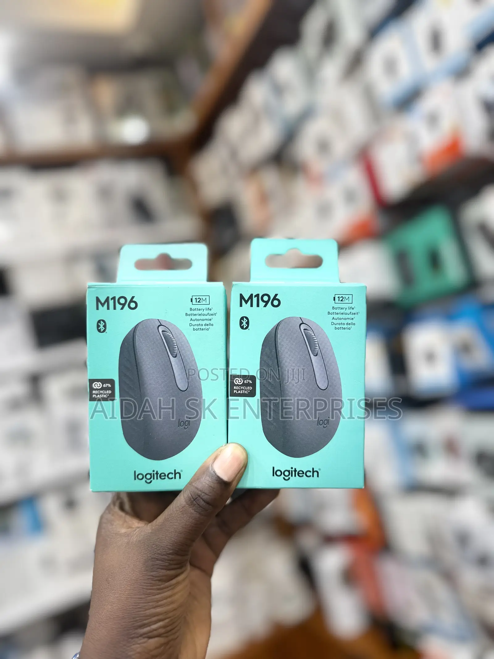 Logitech M196 Bluetooth Mouse