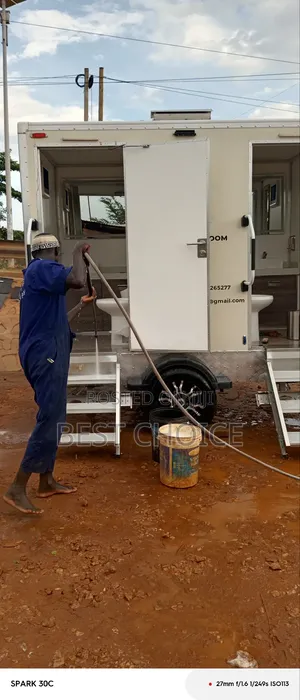 Mobile Toilet Cleaning Services