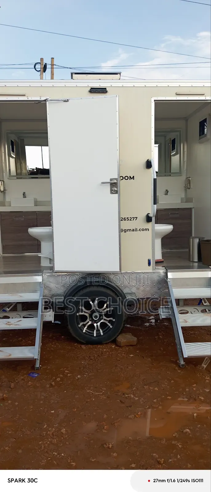 Mobile Toilet Cleaning Services