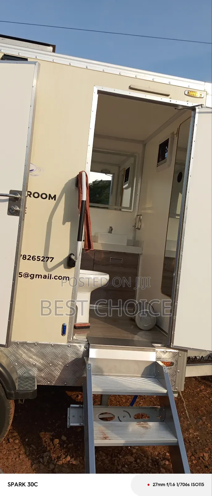 Mobile Toilet Cleaning Services