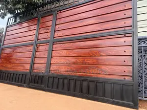 Wooden Sling Gate
