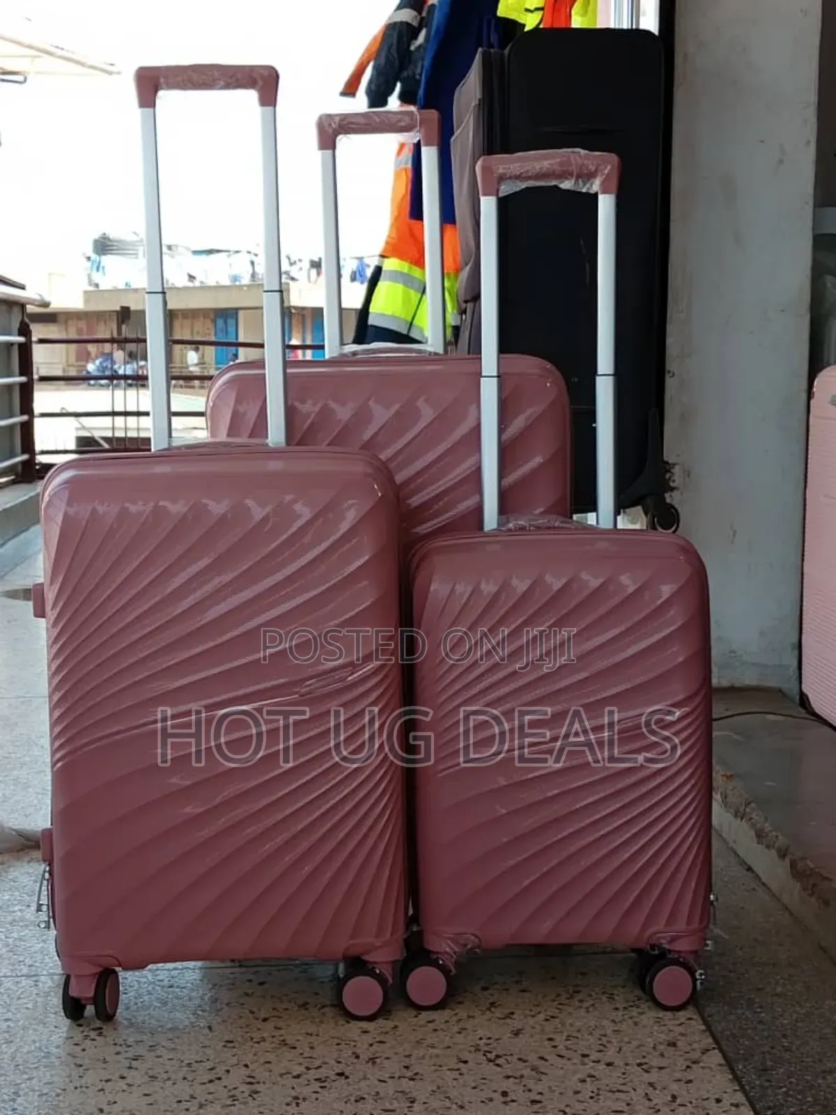 Waterproof Travel Suitcase - Multicolor