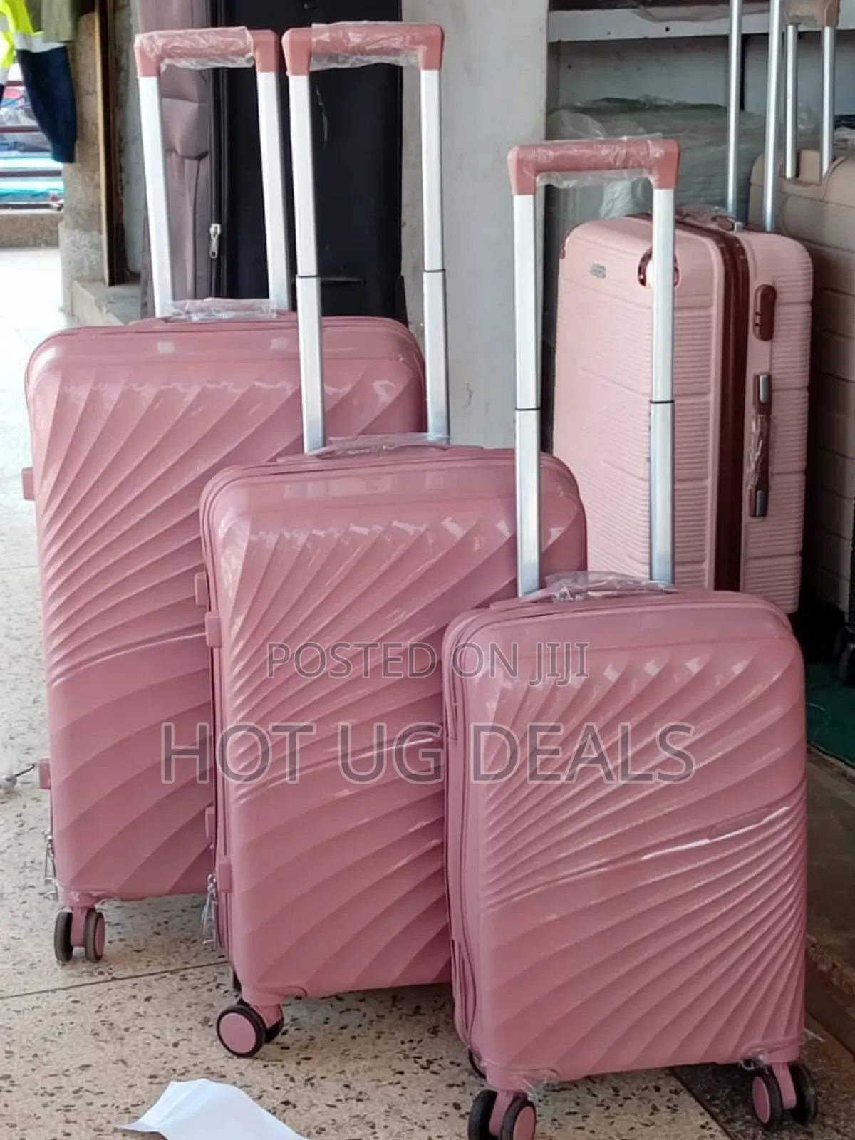Waterproof Travel Suitcase - Multicolor