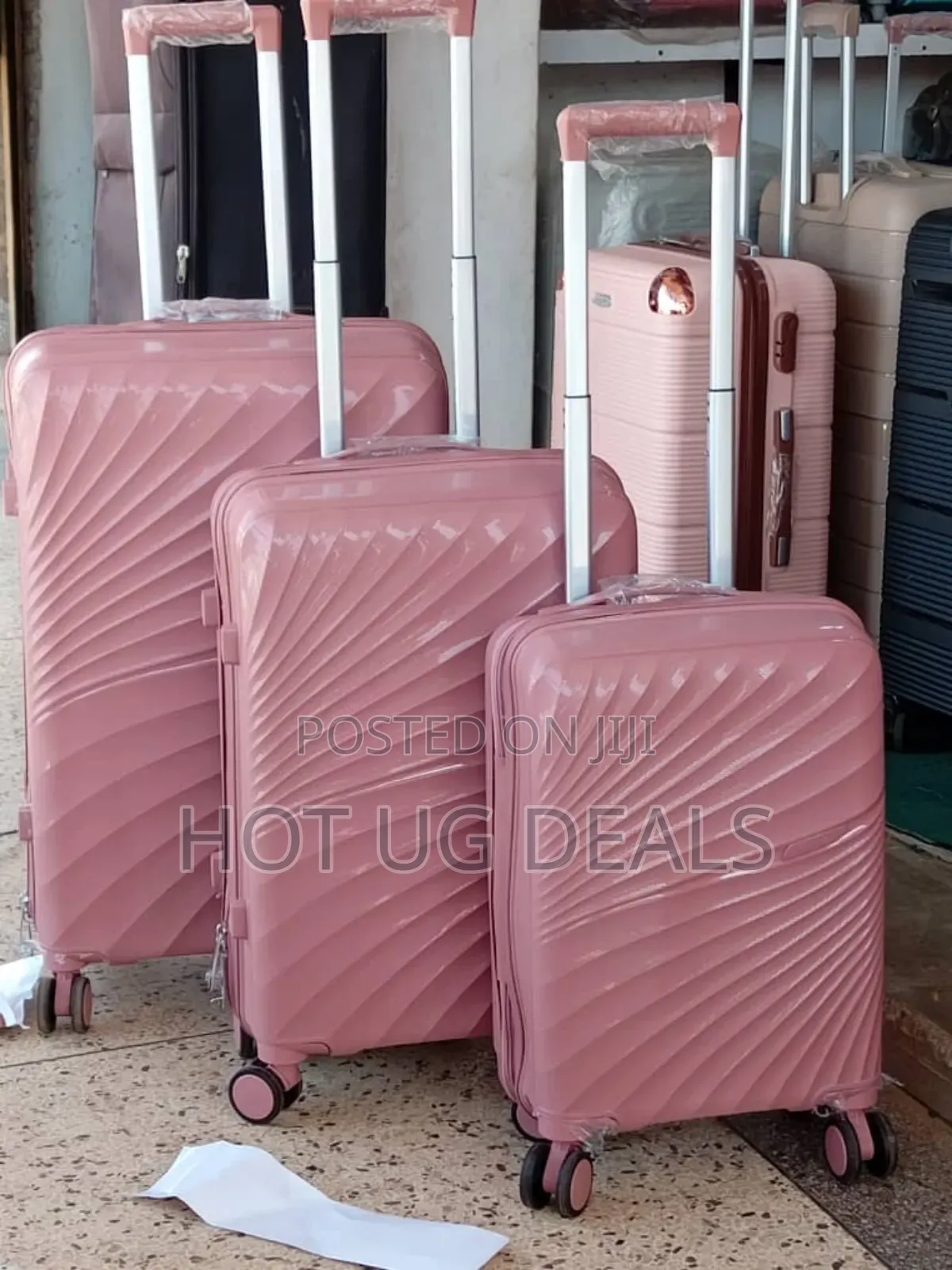 Waterproof Travel Suitcase - Multicolor
