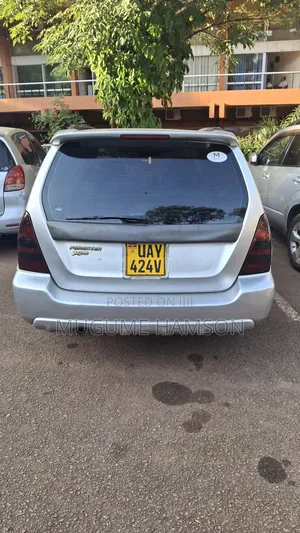 Subaru Forester 2004 Silver