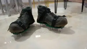 Epoxy Spiked Shoes