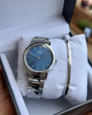 Sstainless Steel Daniel Wellington Ladies Wrist Time Piece