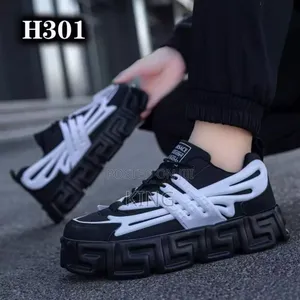 Grand Versace Sneakers Versace