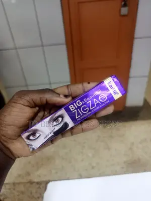 Big Zigzag Mascara