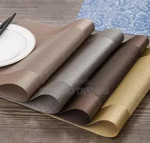 6 Pirces Table Place Mats