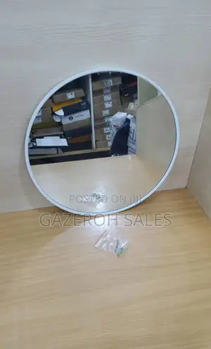 Stylish 40×40cm Round Mirror (Black White Available).