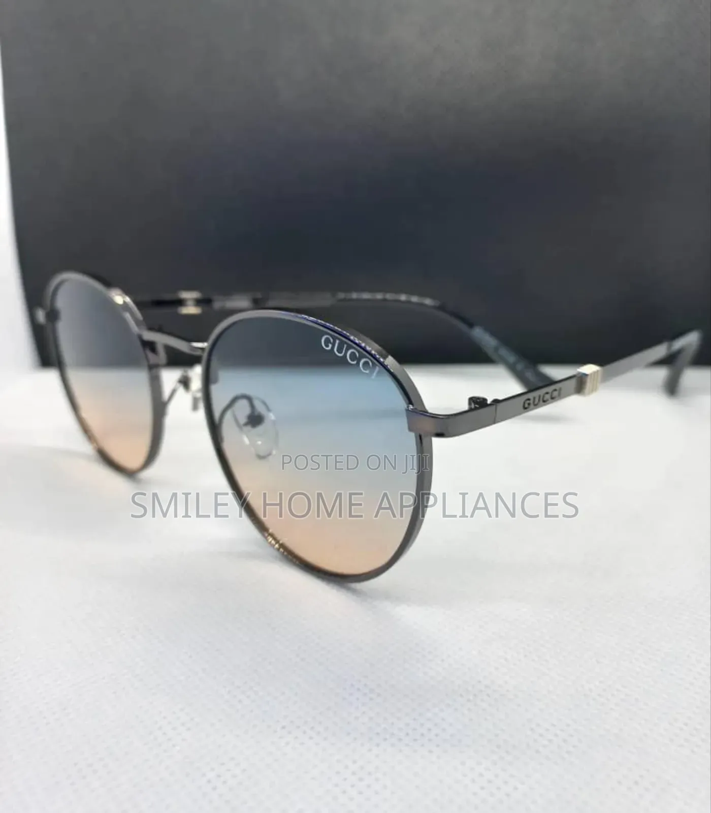 Gucci Men's Fashionable Sunglasses at 20% Discount