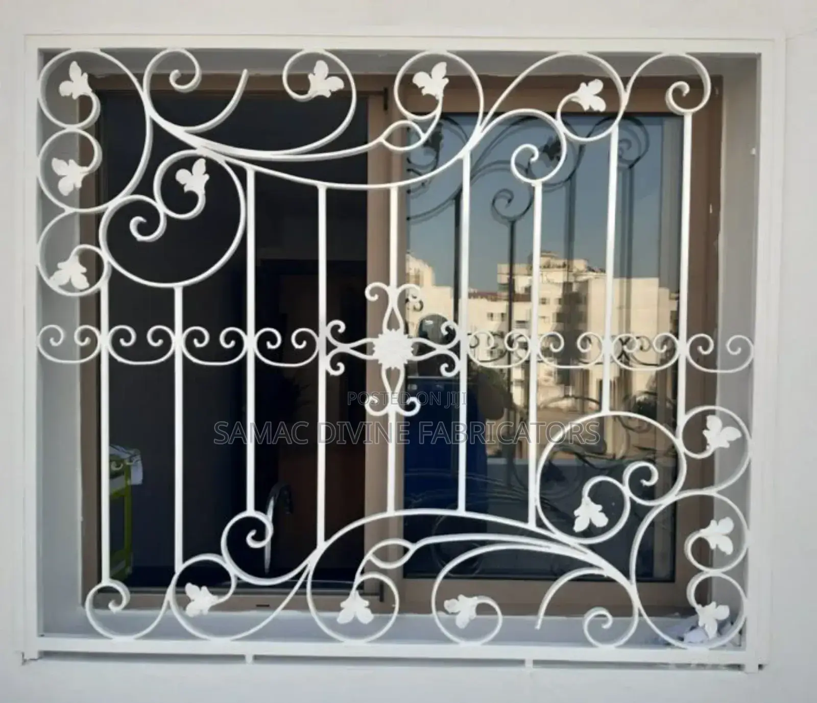 Balcony 11 Pup