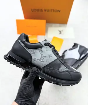 Men’S Super Classic Louis Vuitton Run Away Luxury Sneakers