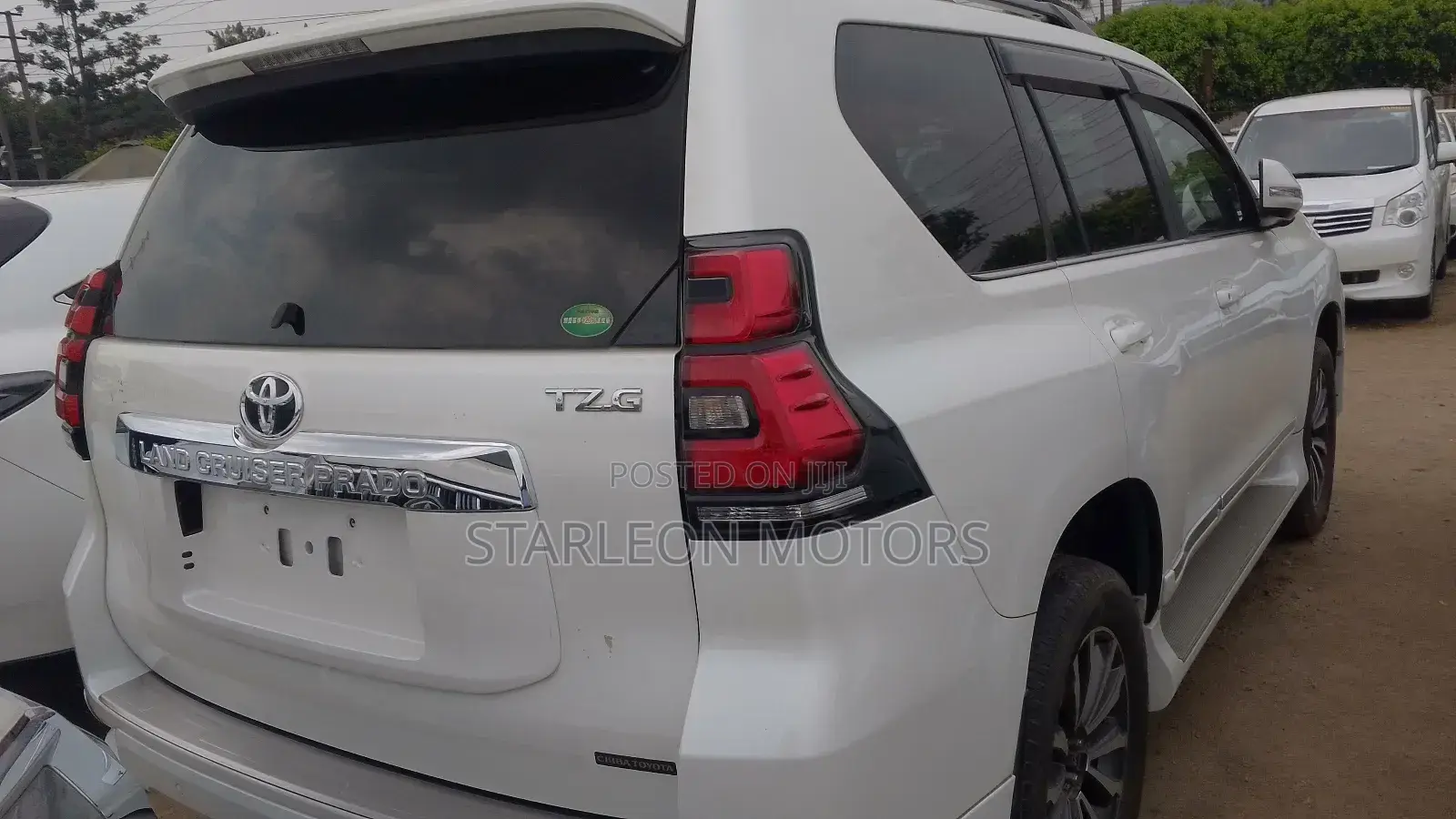 Toyota Land Cruiser 2017 White