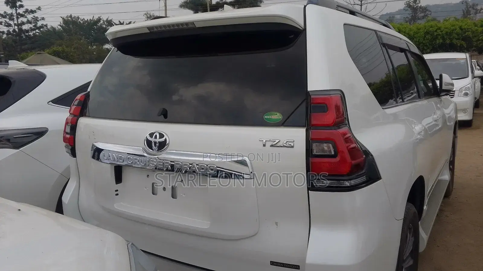 Toyota Land Cruiser 2017 White