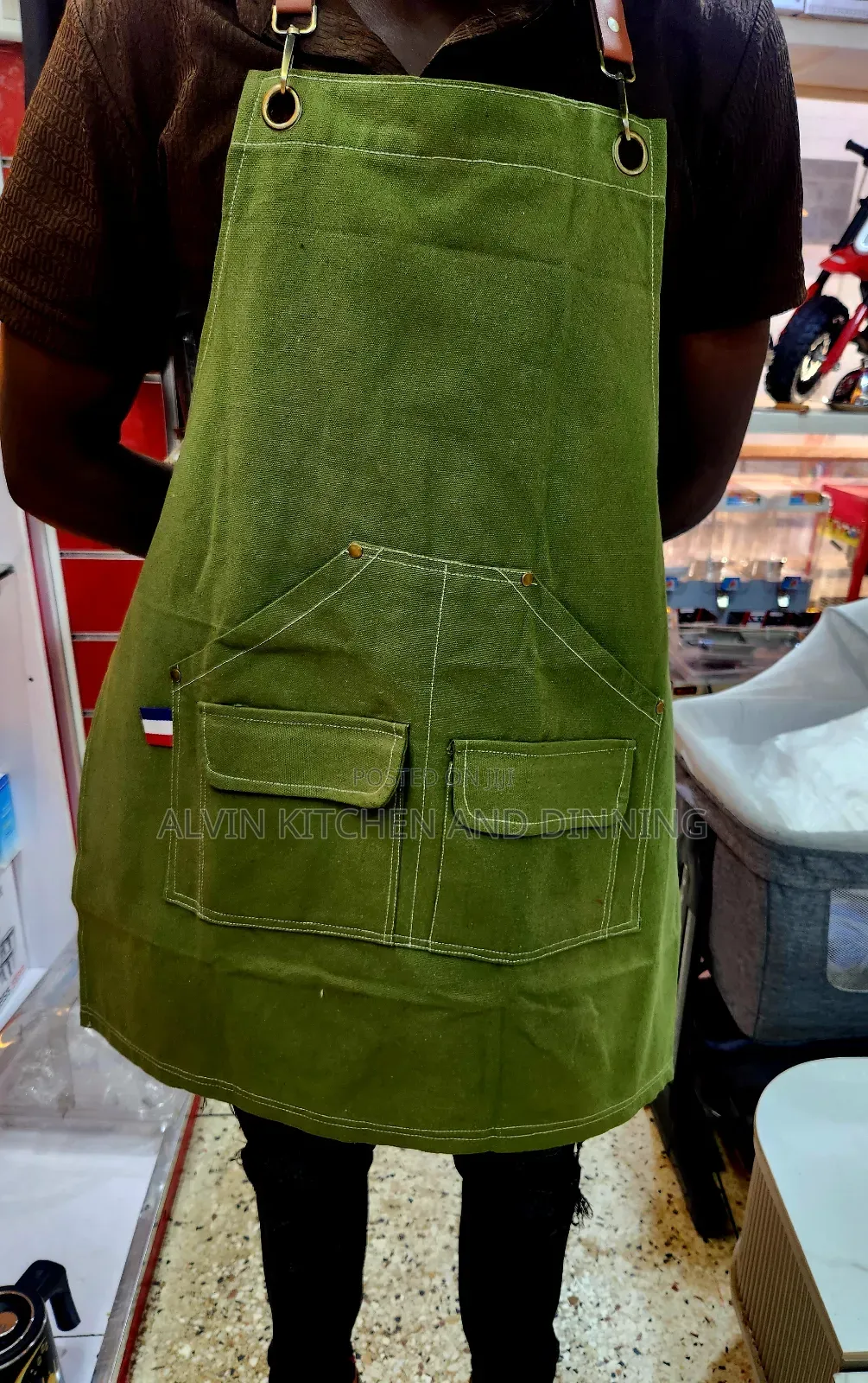 Kitchen Aprons for Men Women With Large Pockets