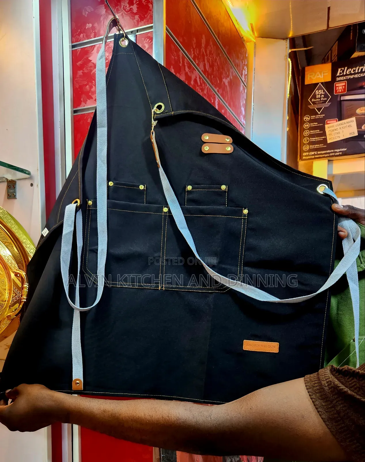 Kitchen Aprons for Men Women With Large Pockets
