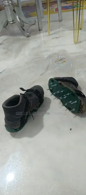 Epoxy Spiked Shoes