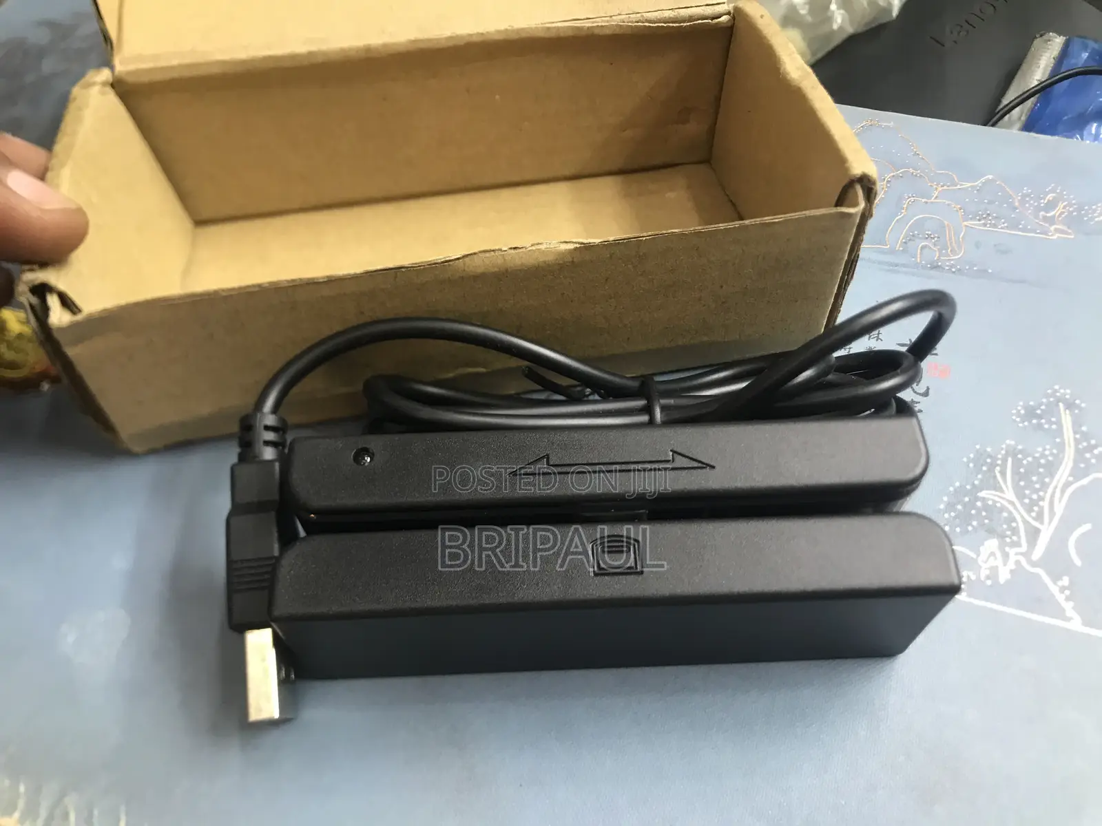 Magnetic Stripe Card Reader