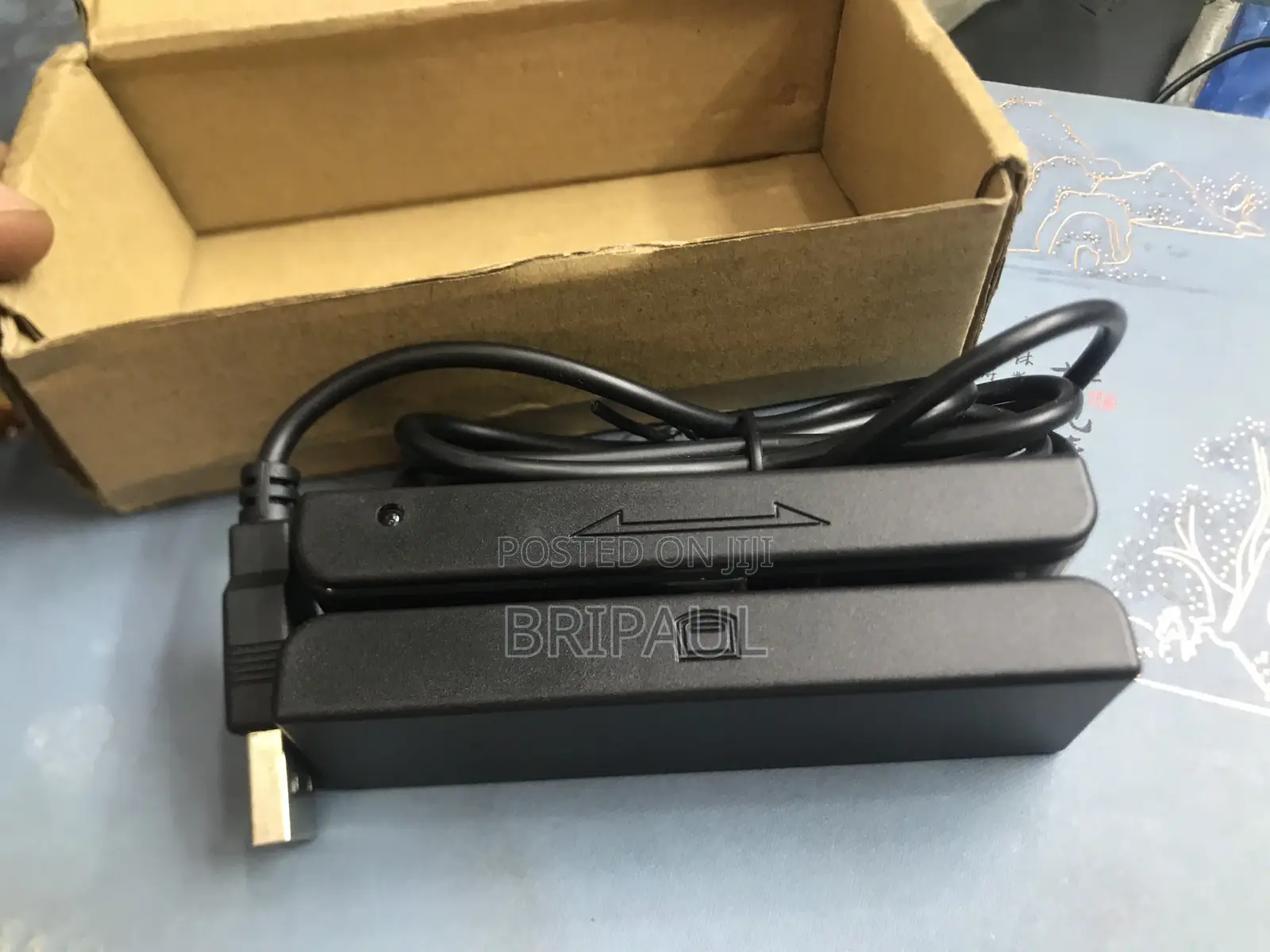 Magnetic Stripe Card Reader