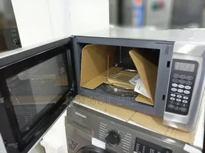 Hisense 42l Digital Microwave With Grill -silver