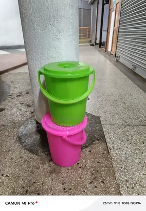 Plastic Buckets Plplastic Buckets for School/Home Use 1pc