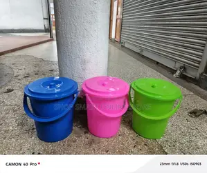 Plastic Buckets Plplastic Buckets for School/Home Use 1pc