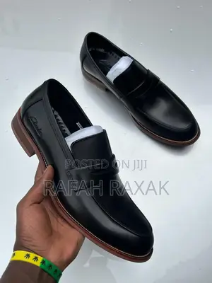Men’S Super Classic Clarks Gentle Wooden Sole Shoe