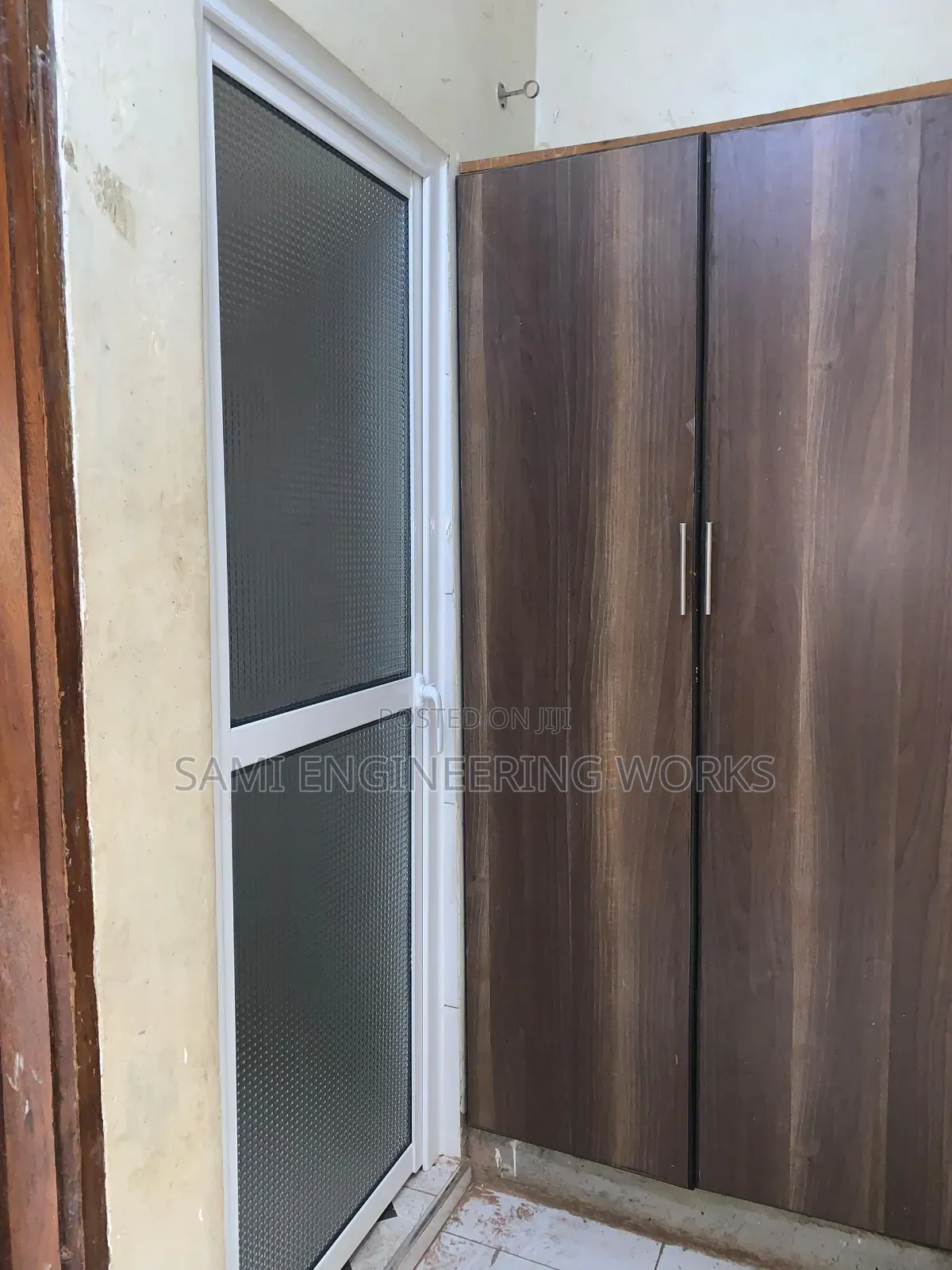Cheap Aluminum Quality Bathroom Opening Door