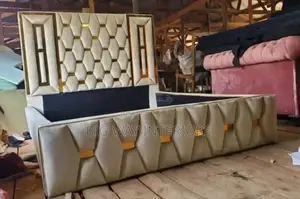 Upholstery Geometric 5by6 Bed