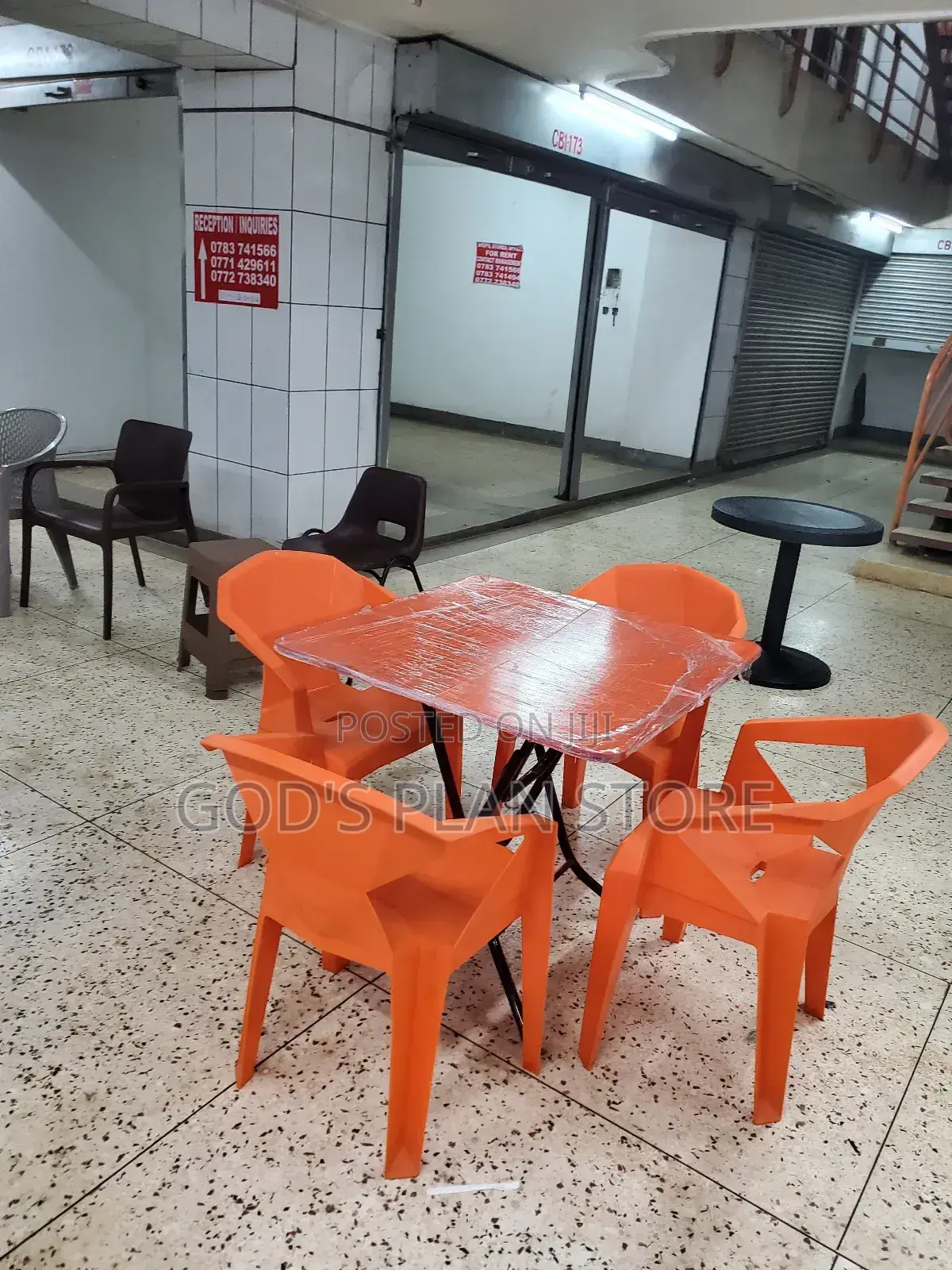 Diamond Bar / Restaurant Plastic Chairs and Table