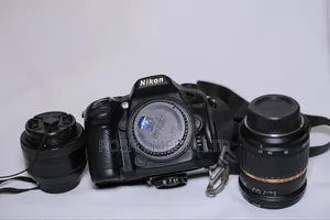 Nikon D7100 With 35mm Lens