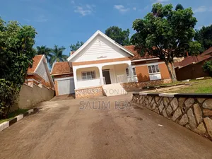 3bdrm Bungalow in Kololo Property, Central Division for rent
