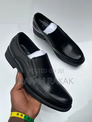 Men’S Super Classic Clarks Laceless Formal/Gentle Shoes