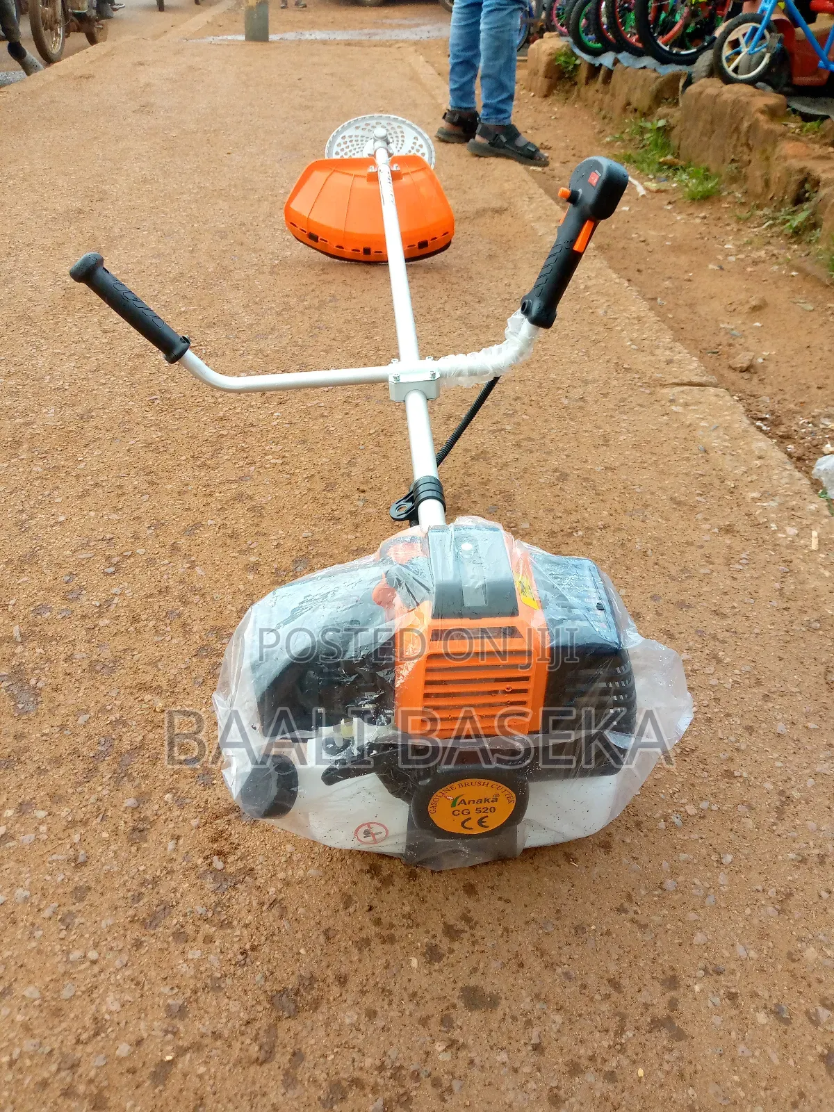 Out Standing Grass Cutting Machine