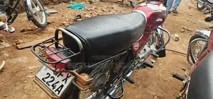 Bajaj Boxer 2024 Red