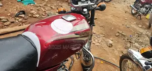 Bajaj Boxer 2024 Red