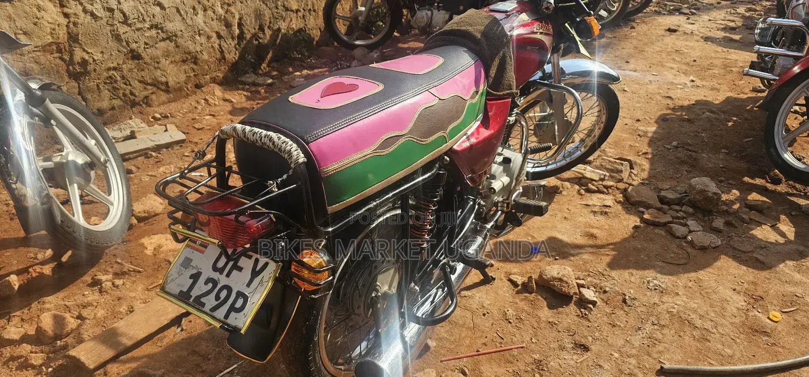 Bajaj Boxer 2024 Red