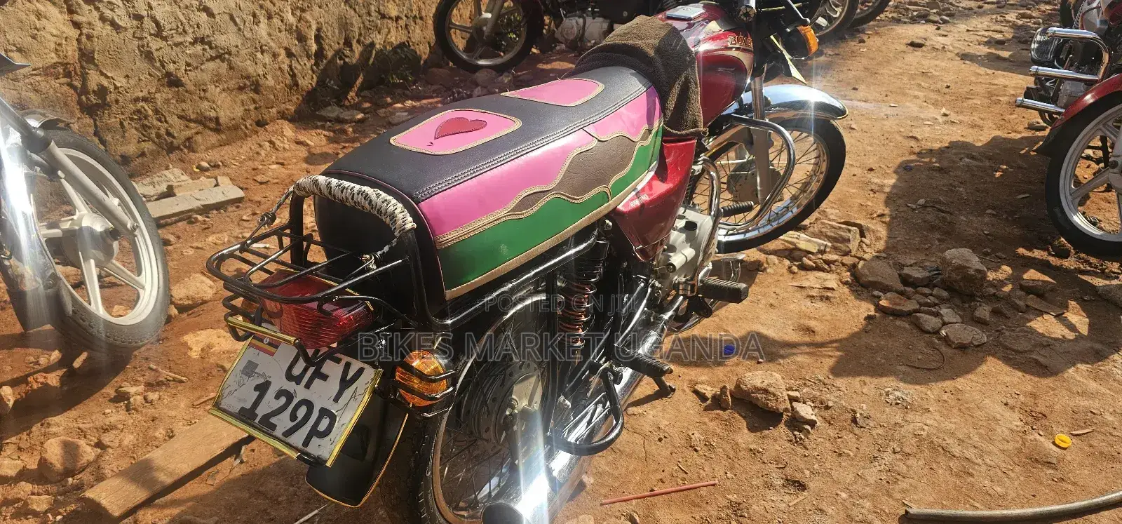 Bajaj Boxer 2024 Red