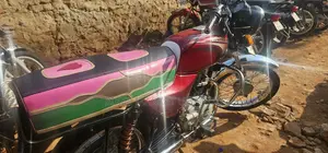 Bajaj Boxer 2024 Red